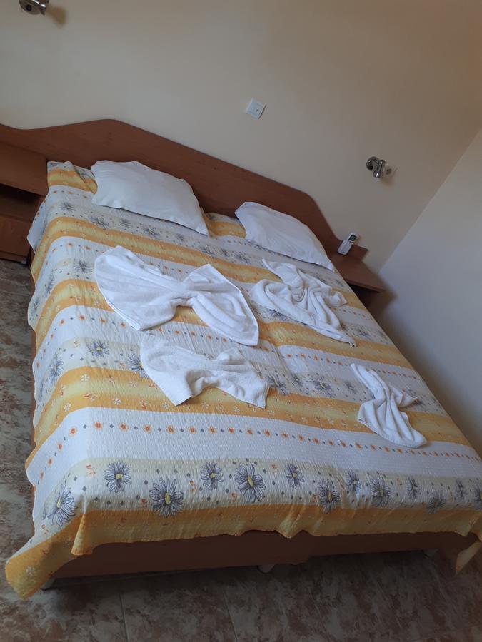 Hotel Palace Kranevo Esterno foto