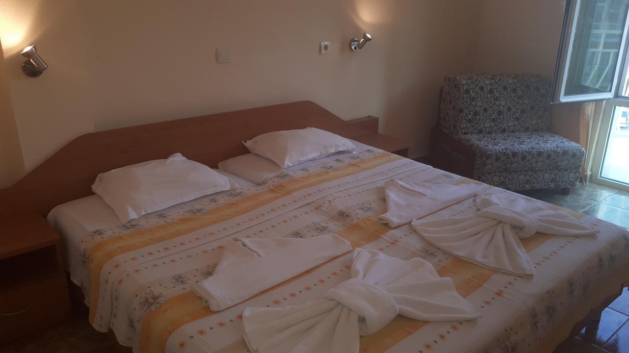 Hotel Palace Kranevo Esterno foto